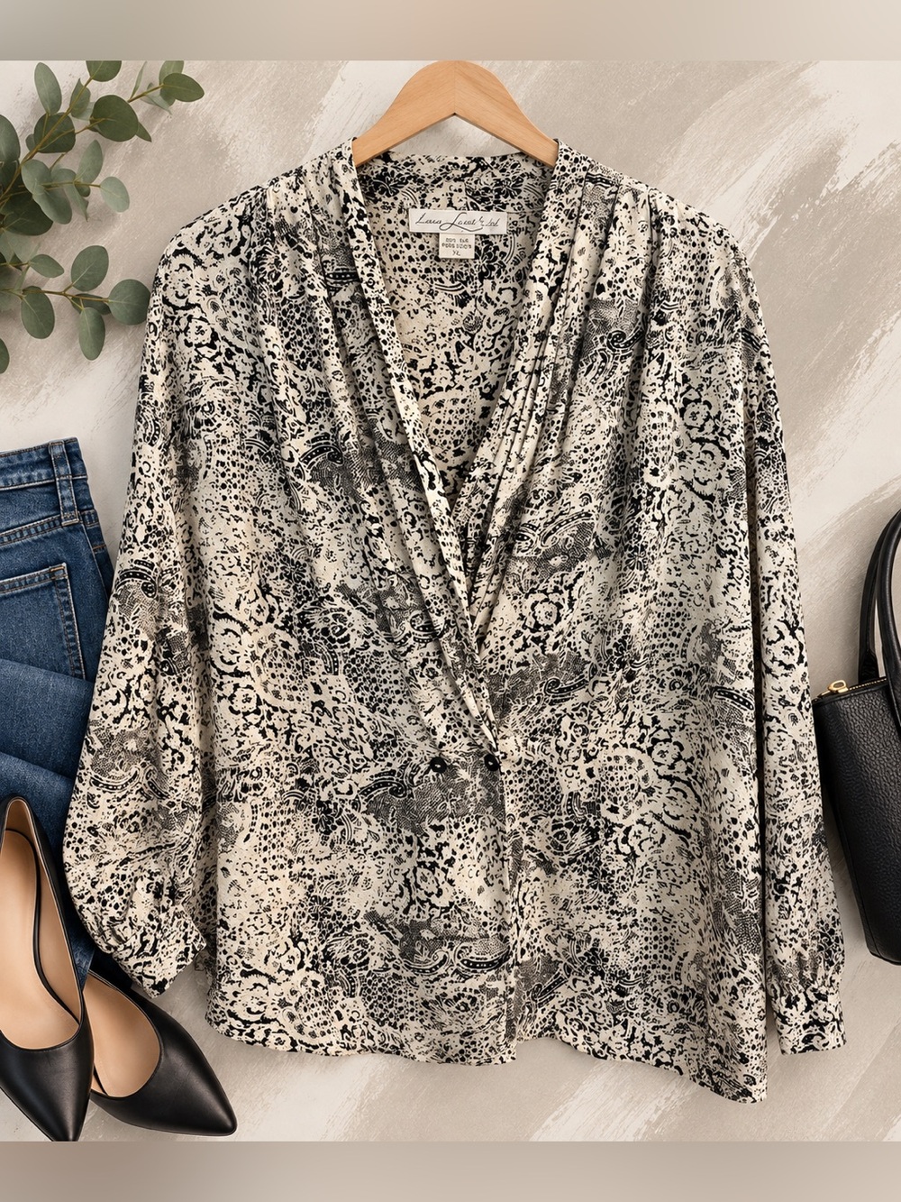 Laura Leigh LTD 100% Silk Blouse Women’s XL Black Cream Paisley Draped Neck
